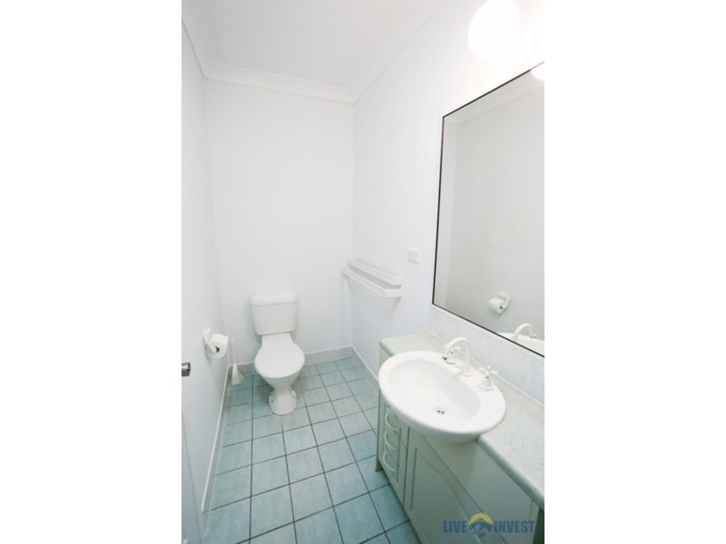 West End QLD 4810