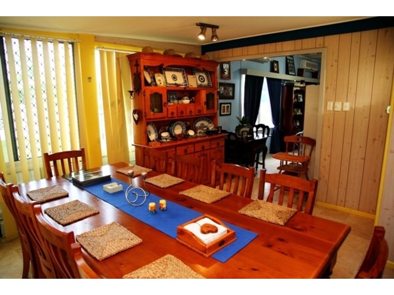 9 Werona Street, Mundingburra QLD 4812