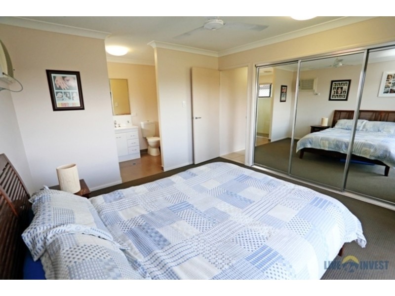 24 Stoneville Circuit, Mount Louisa QLD 4814