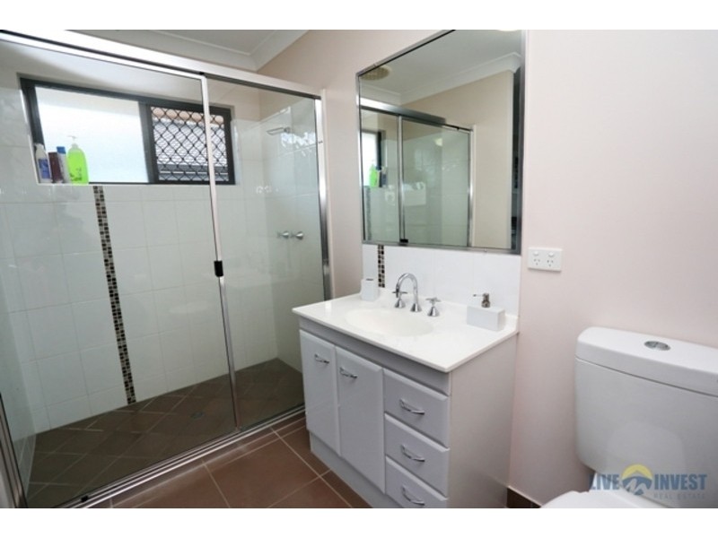 24 Stoneville Circuit, Mount Louisa QLD 4814