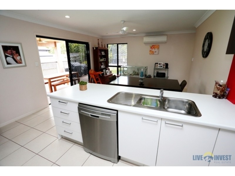 24 Stoneville Circuit, Mount Louisa QLD 4814