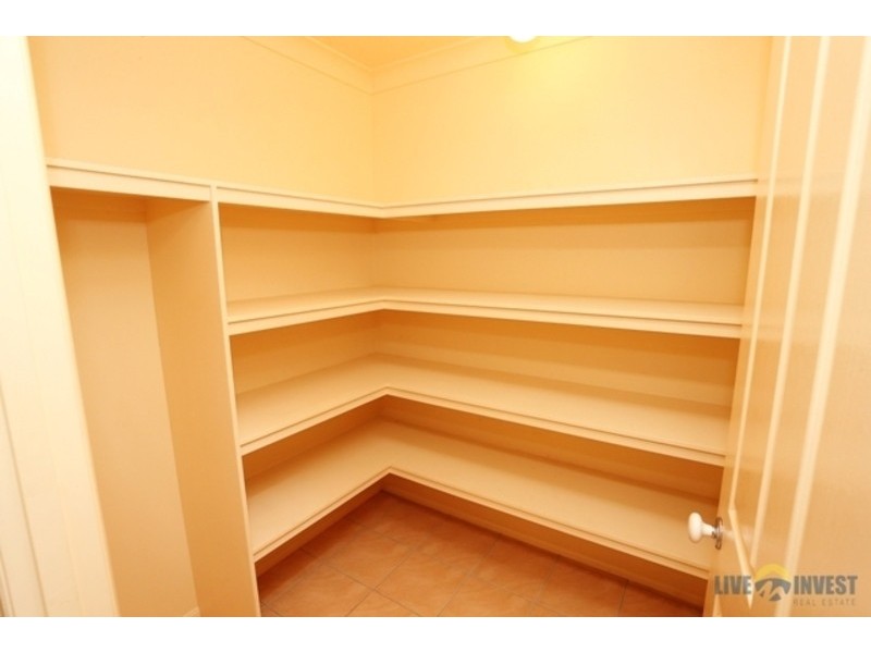 11/10 Renecol Avenue, Rasmussen QLD 4815