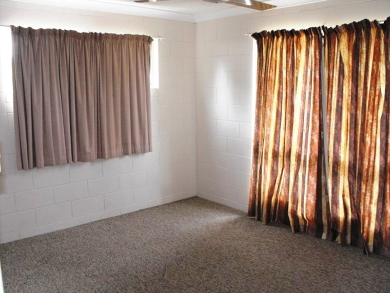 62 Gouldian Avenue, Condon QLD 4815