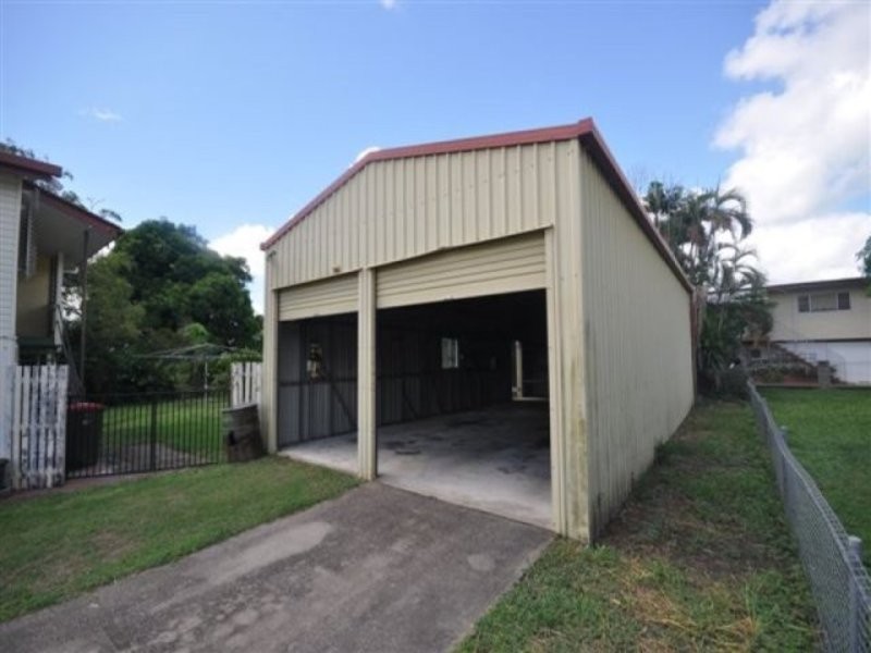 9 Rutledge Street, Ingham QLD 4850