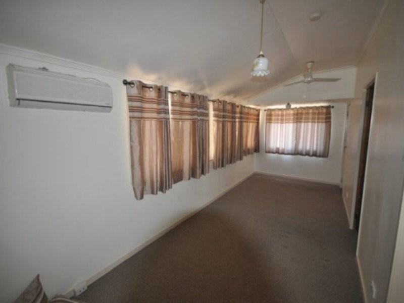 9 Rutledge Street, Ingham QLD 4850