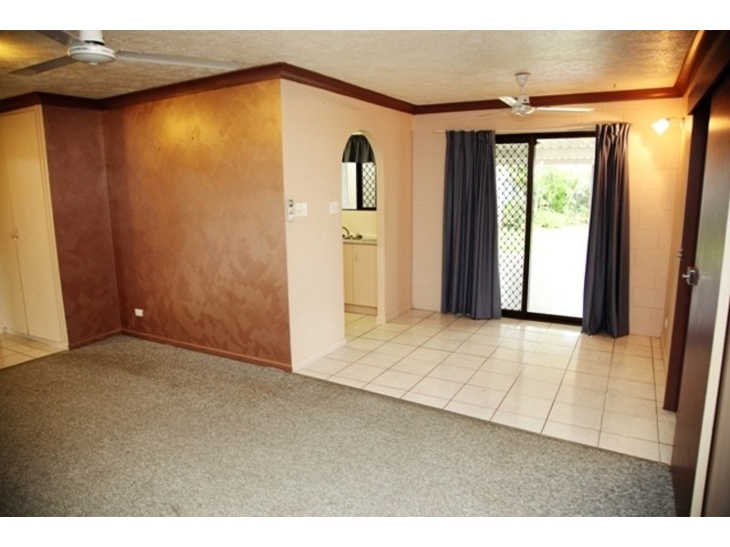 23 Amber Avenue, Rasmussen QLD 4815