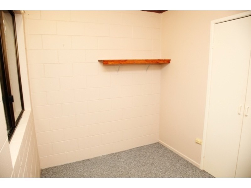 23 Amber Avenue, Rasmussen QLD 4815