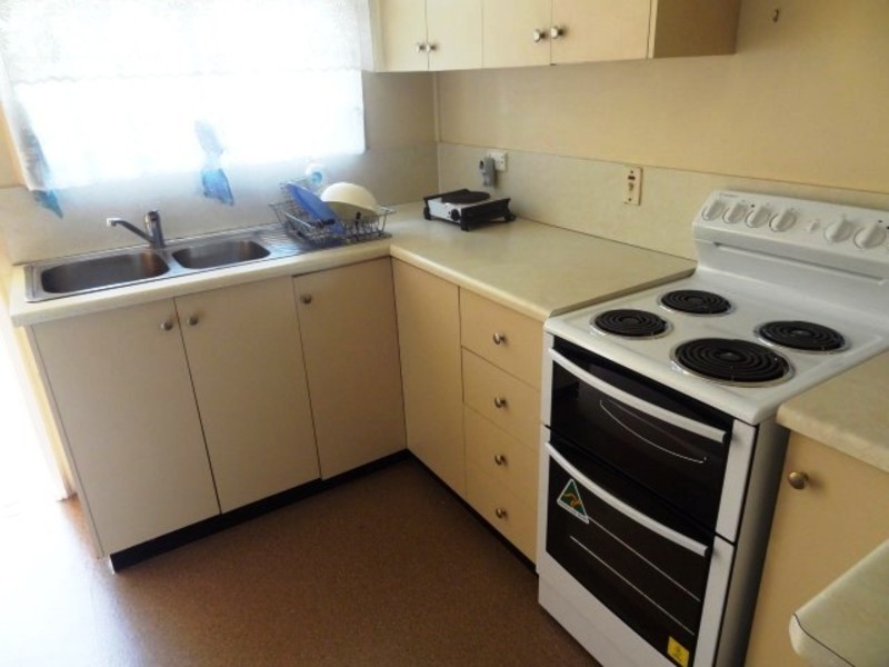 6 Quandong Street, Currajong QLD 4812