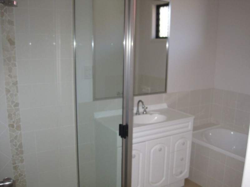 21 Sheerwater Parade, Douglas QLD 4814