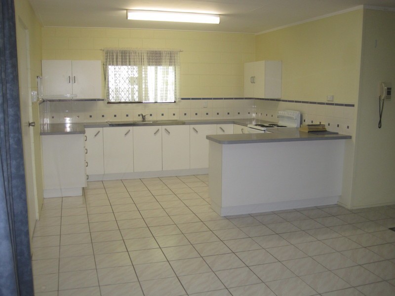 29 Rayleigh Street, Wulguru QLD 4811