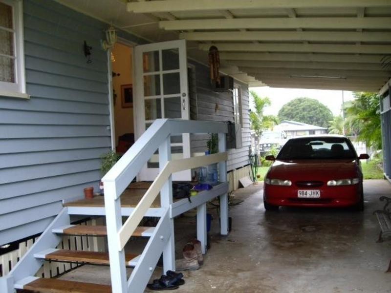 261 Stuart Drive, Wulguru QLD 4811