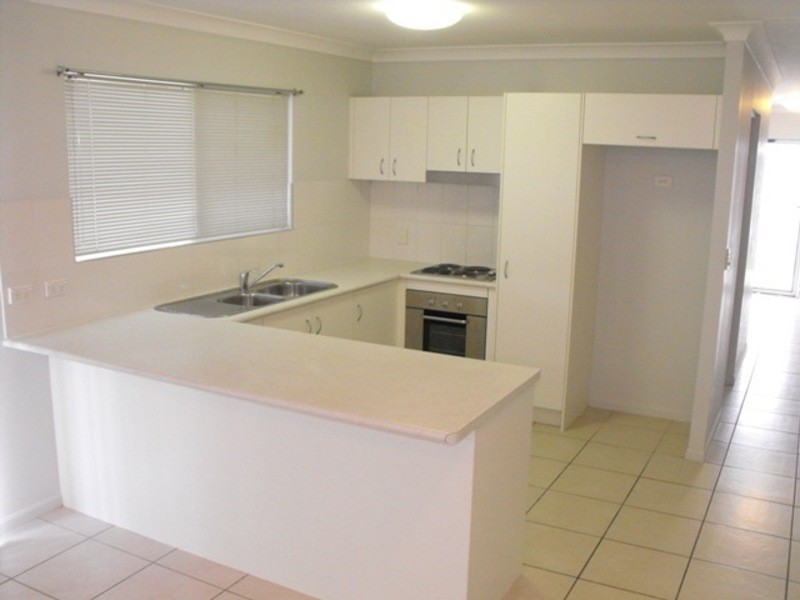 15 Firetail Pocket, Kelso QLD 4815