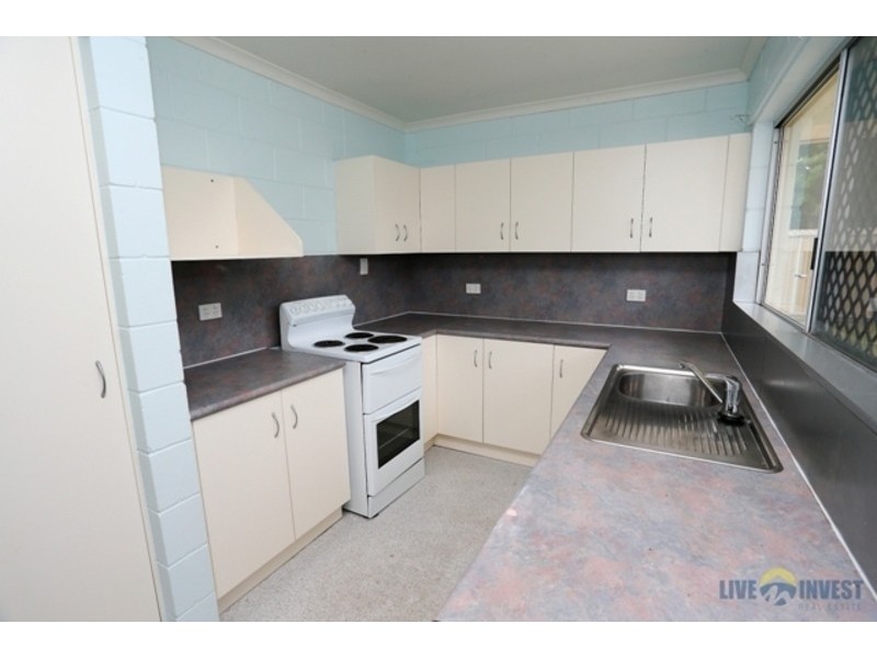 8 Kittyhawk Crescent, Kirwan QLD 4817