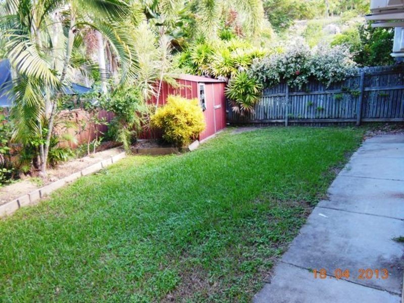 14 High Vista Drive, Mount Louisa QLD 4814