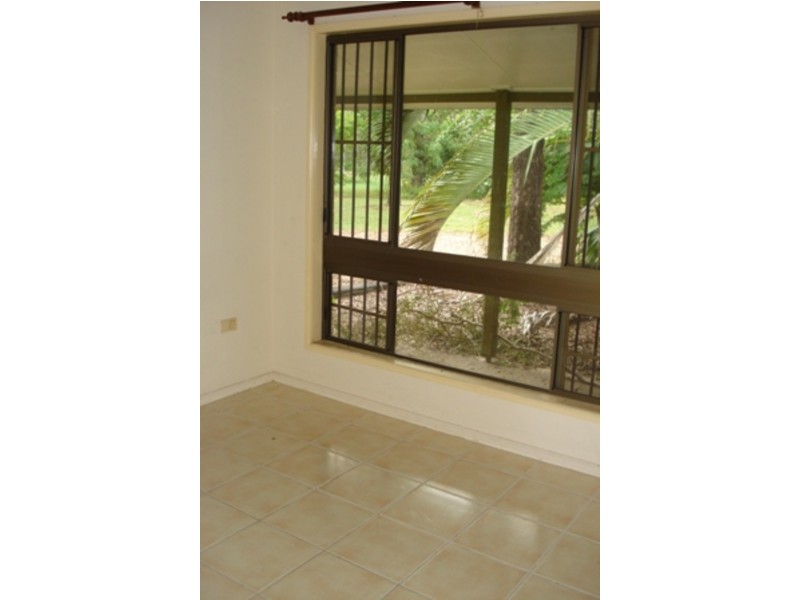 12 Bernborough Court, Kelso QLD 4815