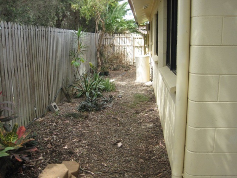 4 Goldfinch Court, Condon QLD 4815