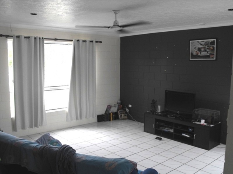 37 Wayne Street, Kelso QLD 4815