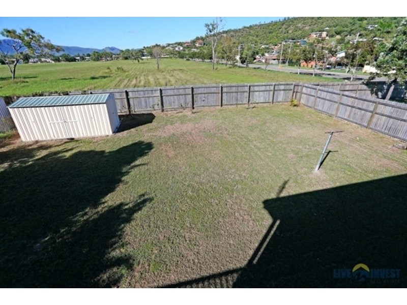3 Corella Crescent, Mount Louisa QLD 4814