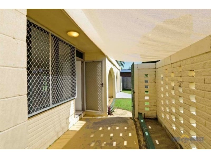 8 Haydon Crescent, Heatley QLD 4814