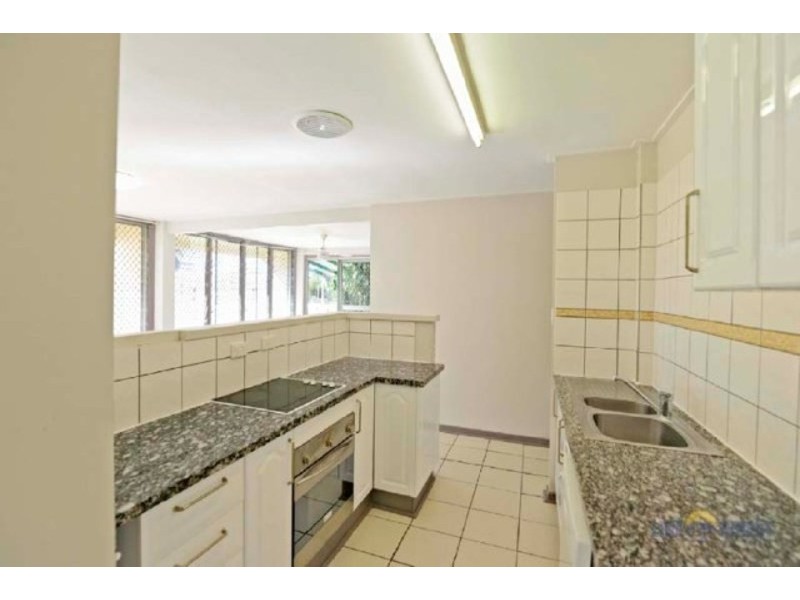 8 Haydon Crescent, Heatley QLD 4814