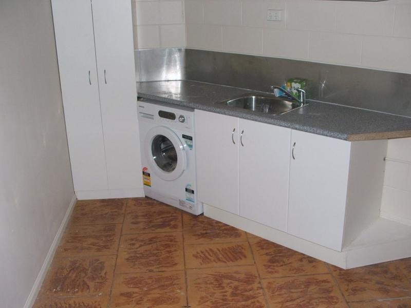 300 Pinnacle Drive, Rasmussen QLD 4815