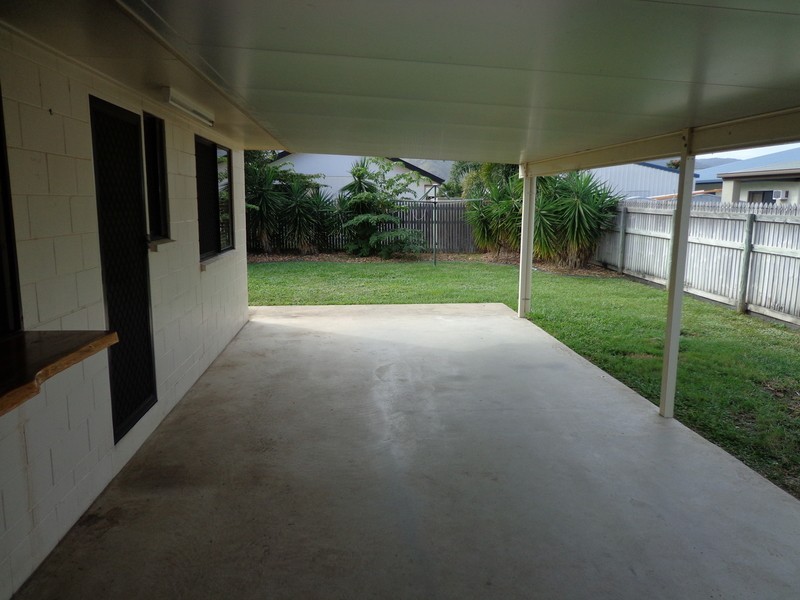 5 Eider Court, Condon QLD 4815