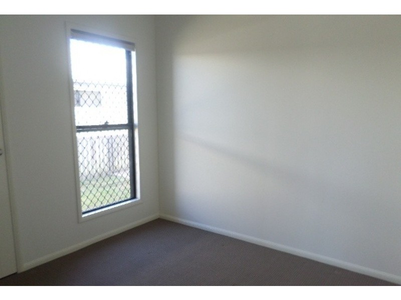 5 Nikao Street (NORTHSHORE), Burdell QLD 4818