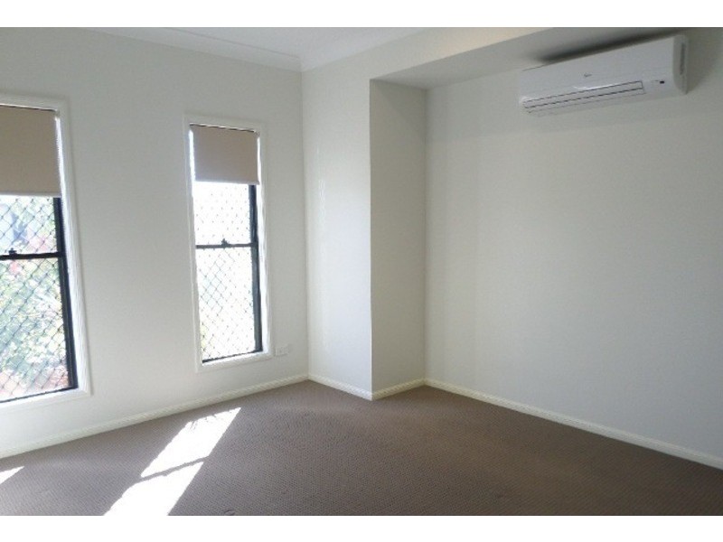 5 Nikao Street (NORTHSHORE), Burdell QLD 4818