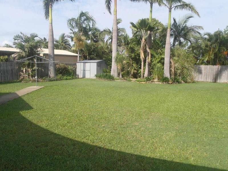 3 Hathaway Court, Kelso QLD 4815