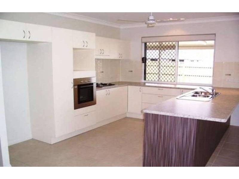 96 Summerland Drive, Deeragun QLD 4818