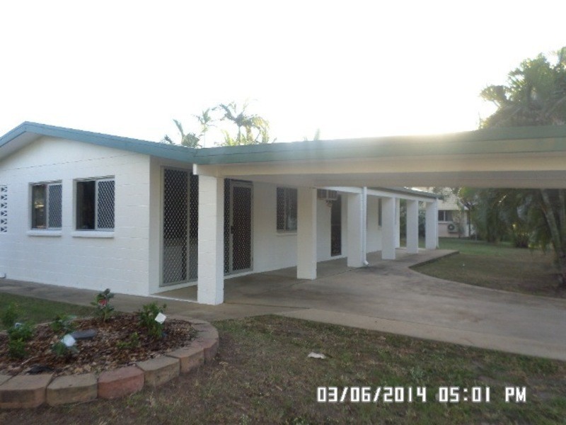 20 Adelong Drive, Cranbrook QLD 4814