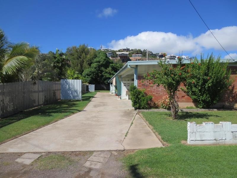 1/32 Primrose Street, Belgian Gardens QLD 4810