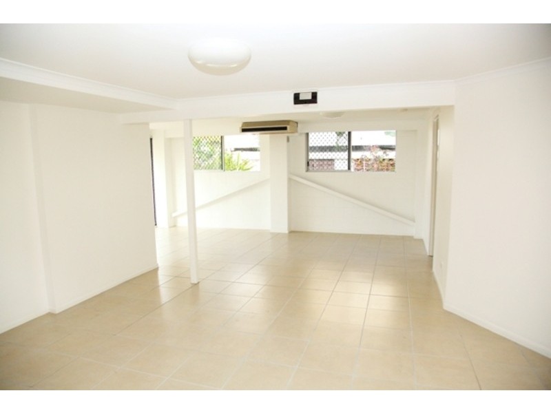 72 Mount Louisa Drive, Mount Louisa QLD 4814