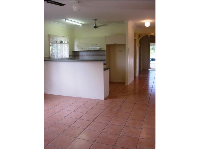 19 Southern Cross Cct, Douglas QLD 4814