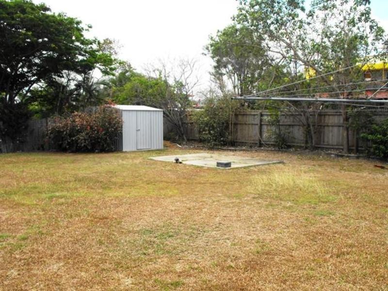 8 Gill Street, Kirwan QLD 4817