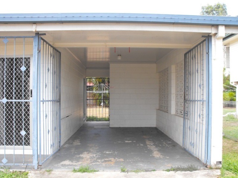 8 Gill Street, Kirwan QLD 4817