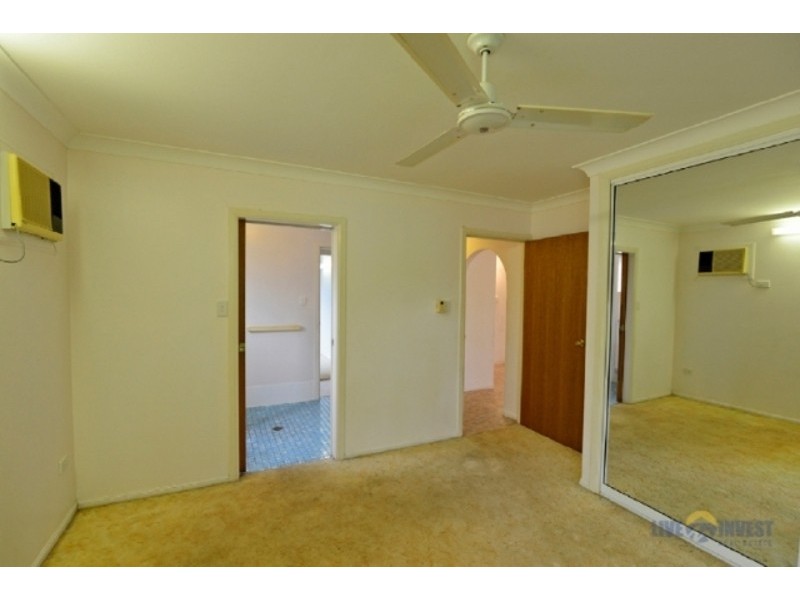 42 Griffey Street, Burdell QLD 4818