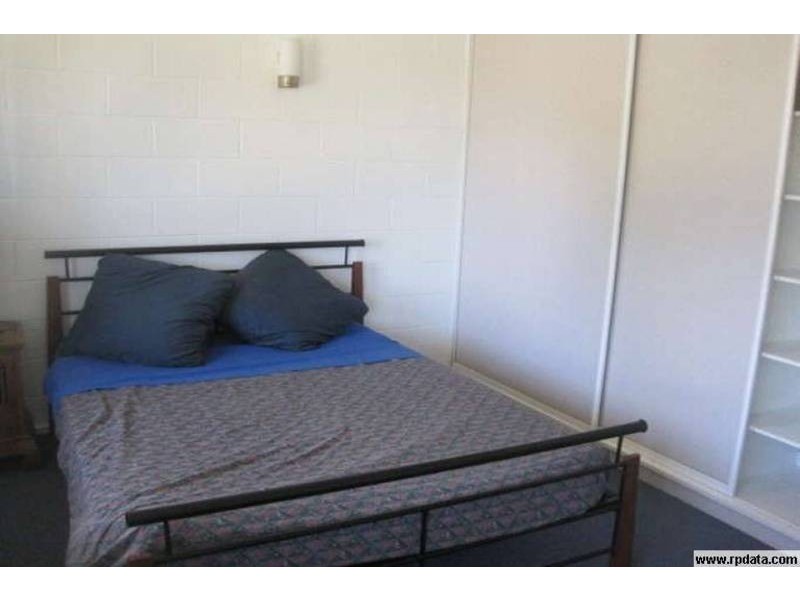 5/174 Harold Street, West End QLD 4810