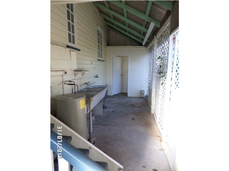 20 Hammett Street, Currajong QLD 4812