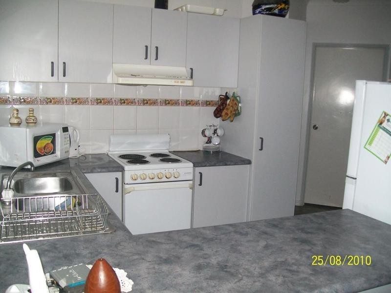 20 Lyndhurst Street, Mount Louisa QLD 4814