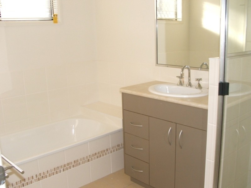 11 Bell Miner Way, Bohle Plains QLD 4817