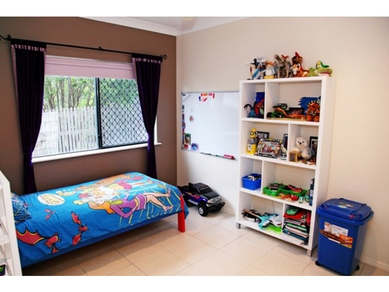 22 Monaro Circuit, Mount Louisa QLD 4814