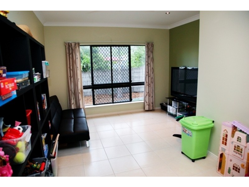 22 Monaro Circuit, Mount Louisa QLD 4814