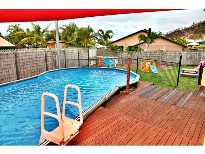 22 Monaro Circuit, Mount Louisa QLD 4814