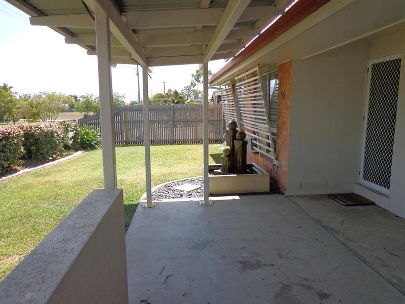 28 Josephine Crescent, Rasmussen QLD 4815