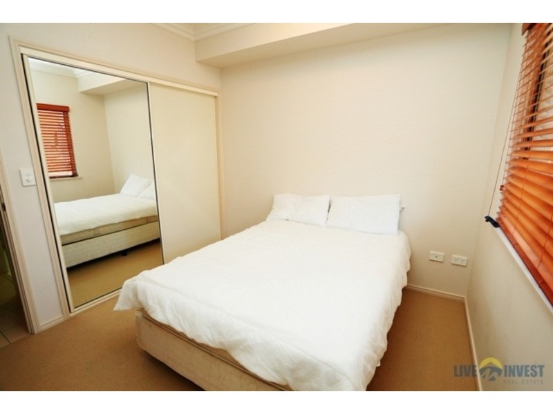 120/41-51 Oonoonba Road, Idalia QLD 4811