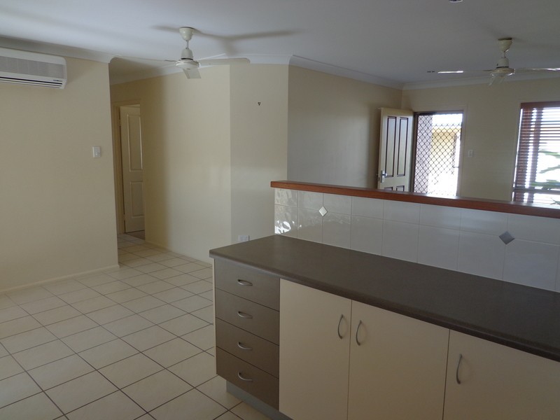 7/10 Renecol Avenue, Rasmussen QLD 4815