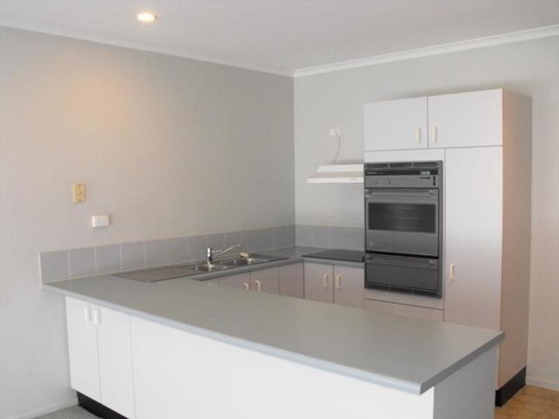 8/15-17 Tyack Street, Rosslea QLD 4812