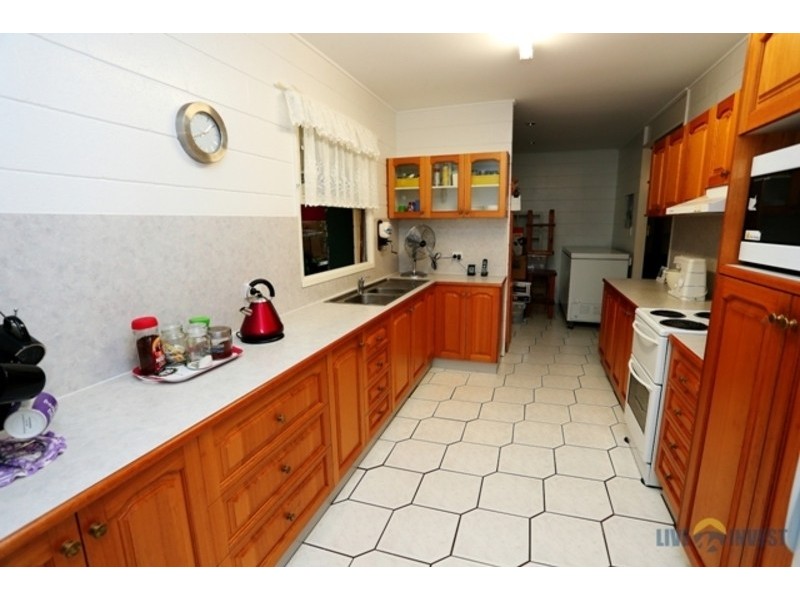 1337 Riverway Drive, Kelso QLD 4815