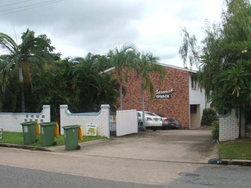 1/6 Mary Street, West End QLD 4810